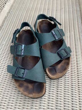 Vintage Birkenstock Sandals - 39 Narrow in Deep Green
